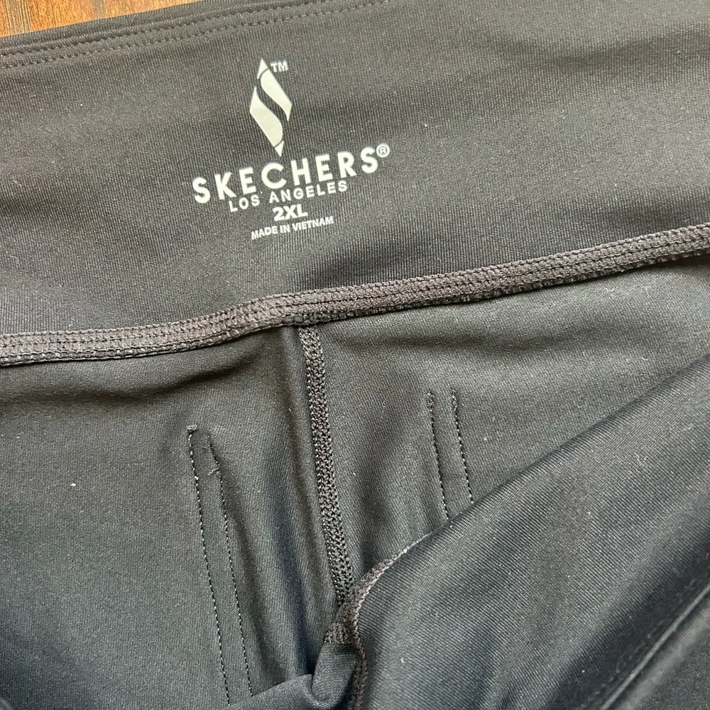 Skechers Women's Go Walk High Waisted Flare Pants Lot of Two 2XL - Picture 6 of 12